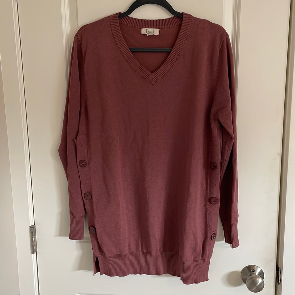 Size XL Long Sleeve Sweater